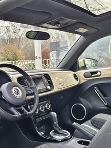 <span class=keywords><strong>Volkswagen</strong></span> <span class=keywords><strong>Beetle</strong></span> 2019 180TSI Auto Usado de 3 Puertas y 4 Asientos Hatchback de <span class=keywords><strong>Segunda</strong></span> <span class=keywords><strong>Mano</strong></span> - Product Image 6