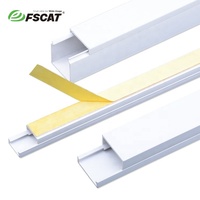 Goulotte de câblage électrique carrée robuste FSCAT en PVC sans halogène, résistante à la chaleur, pour câblage industriel