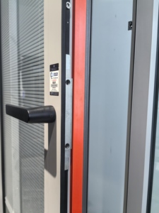 Ventanas Oscilobatientes Comerciales de Aluminio Arquitectónico a Medida <span class=keywords><strong>para</strong></span> Proyectos de Oficinas y Hoteles, Venta al Por Mayor de Fábrica - Product Image 2