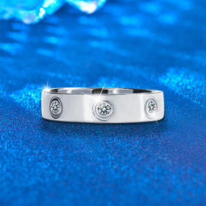 XJZ112 luxe brillant amour bague pour femmes mode classique Moissanite anneau mariage anniversaire cadeau marques anneau bijoux - Product Image 2