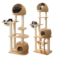 Arbre à chat moderne de luxe en bois, avec condo, griffoir en corde de sisal et espace capsule