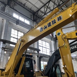 Excavatrices d'occasion Komatsu PC220-8N1 PC200-8MO PC210-8 PC130-7 à Shanghai Matériel de terrassement Bon état Faible nombre d'heures - Product Image 6