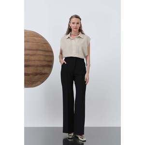 Pantalones de Mujer con Costuras Acanaladas, Negros, con Botones al Frente, Corte Ajustado, 18226PNT - Product Image 4