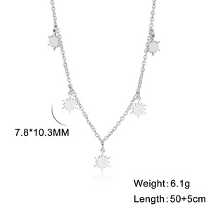 Collier ras du cou Lilia Modèle 01 pour femme, en acier inoxydable plaqué or 18 carats, tendance, cadeau étoile - Product Image 2
