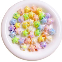 Perle acrylique en forme d'étoile de couleur de macaron de placage UV de haute qualité pour les matériaux de porte-clés