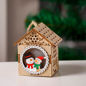 Shuangyuan การตกแต่งคริสมาสต์บ้านแสงไม้ชนบทกระท่อมไม้บ้านตุ๊กตาหิมะ3D ขนาดเล็กแขวนสำหรับตกแต่งวันหยุด - Product Image 4