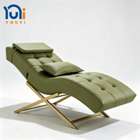 Chaise longue de massage ergonomique de luxe, base en métal, revêtement en cuir PU, lit de beauté inclinable pour salon, salle de traitement clinique