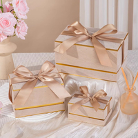 Boîtes de parfum de luxe personnalisées en gros, boîtes cadeaux recouvertes de velours floqué pour filles