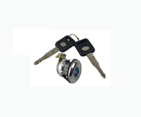 8-97115854-0 8971158540 Cylindre de serrure de voiture Bouchon de réservoir de carburant pour Isuzu 4JA1 4JB1 Moteur JMC TFR Pièces automobiles Accessoires de voiture