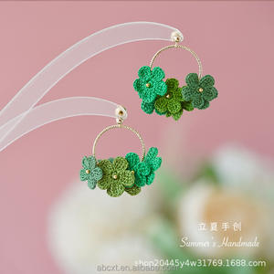 वसंत और गर्मियों के आला मगरमच्छ बुनाई हाथ से छोटे ताजा सूक्ष्म हुक वायलेट पांच पेटल फूलों के सर्कल - Product Image 3