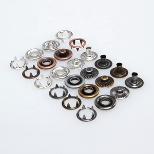 Đen Brass Vòng prong Snap Nút - Product Image 5