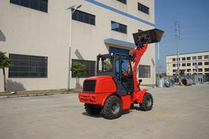 מעמיס קדמי קטן של NSTAR למכירה, מנוע דיזל קובוטה, זרוע טלסקופית, משאבת מנוע הידראולית MOOG, מומנט הרמה גבוה, מתאים לחוות. - Product Image 5