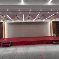 Scène pliante mobile en acier OMEGATRUSS pour hôtels, plateforme de scène pour mariages, banquets et événements, présentoir en treillis à vendre