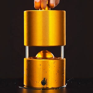 Moule à glaçons sphériques personnalisé en aluminium 60 mm pour whisky, qualité alimentaire, fabricant d'équipement d'origine, presse à glaçons dorés - Product Image 4