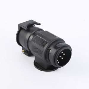 <span class=keywords><strong>Adaptateur</strong></span> de <span class=keywords><strong>prise</strong></span> de <span class=keywords><strong>remorque</strong></span> 12V <span class=keywords><strong>13</strong></span> broches à <span class=keywords><strong>7</strong></span> broches Type européen connecteur de <span class=keywords><strong>remorque</strong></span> fiches <span class=keywords><strong>adaptateur</strong></span> de <span class=keywords><strong>prise</strong></span> - Product Image 2