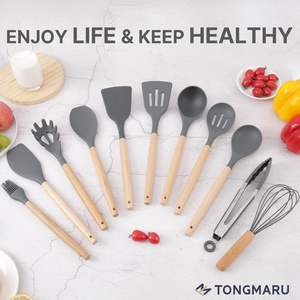 Ensemble d'accessoires de cuisine en silicone de 13 pièces avec manches en bois, outils et ustensiles de cuisson pour usage domestique - Product Image 2