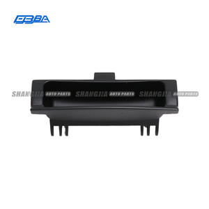 Boucle de selle en matière plastique d'usine (grande) pour Maserati GT Quattroporte 980139670 - Product Image 2