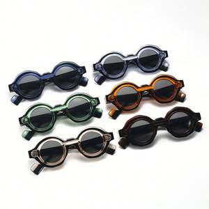 Lunettes de soleil polarisées rondes rétro 2025 personnalisables avec logo pour hommes et femmes, protection UV400, verres transparents anti-lumière bleue avec clip magnétique - Product Image 4