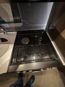 Caravane Mini Pop-up Moderne d'Occasion à Vendre 4x4, 4 Couchages, Étanche, Suspension Indépendante, Style Moderne, VR - Product Image 6