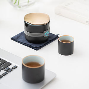 Petite théière Portable en fleur de <span class=keywords><strong>cerisier</strong></span> avec passoire, Style <span class=keywords><strong>japonais</strong></span>, ensemble de tasses à thé d'extérieur à emporter, coffret cadeau, tasse à thé et tasse - Product Image 4
