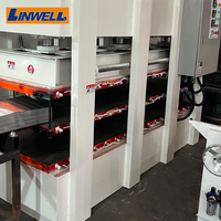 Ligne de production de panneaux sandwich en nid d'abeille en aluminium contrôlée par PLC avec plusieurs postes de travail, origine Guangdong