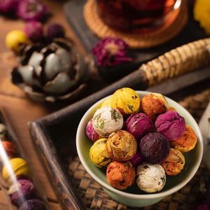 Vente en gros de mini boules de fleurs faites à la main 10 saveurs naturelles dans des tubes en verre Longzhu <span class=keywords><strong>Dragon</strong></span> perles fleur boule de thé - Product Image 4