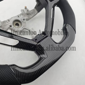 Volante Deportivo de Fibra de Carbono y Cuero Perforado para Infiniti G27 G37, Venta al Por Mayor - Product Image 3