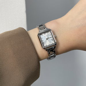Montre CILOA de haute qualité pour femmes, élégante, carrée, argentée, personnalisable, nouvelle montre à quartz tendance pour le travail - Product Image 4