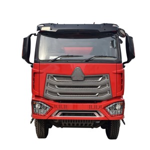Camion-citerne à carburant diesel HOWO NX 8x4 30000L avec pompe et distributeur doseur à vendre - Product Image 6