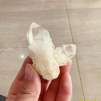 Spesimen Mineral mentah penyembuhan alami kualitas tinggi Cluster kuarsa bening Cluster nanas bunga putih kecil kristal