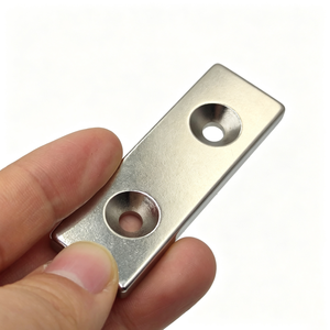 <span class=keywords><strong>Aimant</strong></span> de pêche néodyme carré permanent à trou fraisé avec vis de fixation - Product Image 5