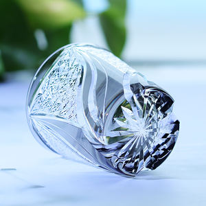 Vaso de cristal antiguo transparente cortado a mano estilo japonés Edo Kiriko con carcasa gris whisky Brandy Rocks vaso de chupito - Product Image 6