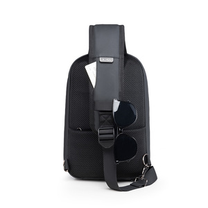 批发运动便携舒适透气尼龙防水胸肩包户外时尚简约耐用拉链包 - Product Image 4