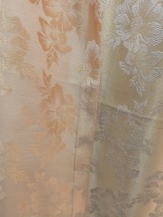 Vente en gros d'usine de tissus de rideaux jacquard de haute précision avec des motifs de fleurs fraîches, rideaux pour la maison