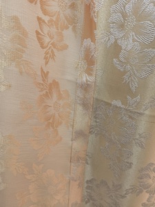 Vente en gros d'usine de tissus de rideaux jacquard de haute précision avec des <span class=keywords><strong>motifs</strong></span> de <span class=keywords><strong>fleurs</strong></span> fraîches, rideaux pour la maison - Product Image 5