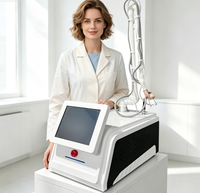 Appareil laser esthétique CO2 portable de bureau, système de refroidissement double, puissance maximale 60W, bras équilibré à 7 articulations, formes de balayage multiples, tactile