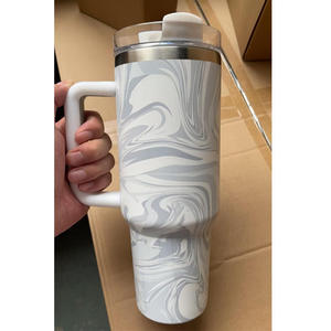 Gobelet isotherme en acier inoxydable personnalisé avec motif marbré fluide, 40 oz, avec poignée - Product Image 6