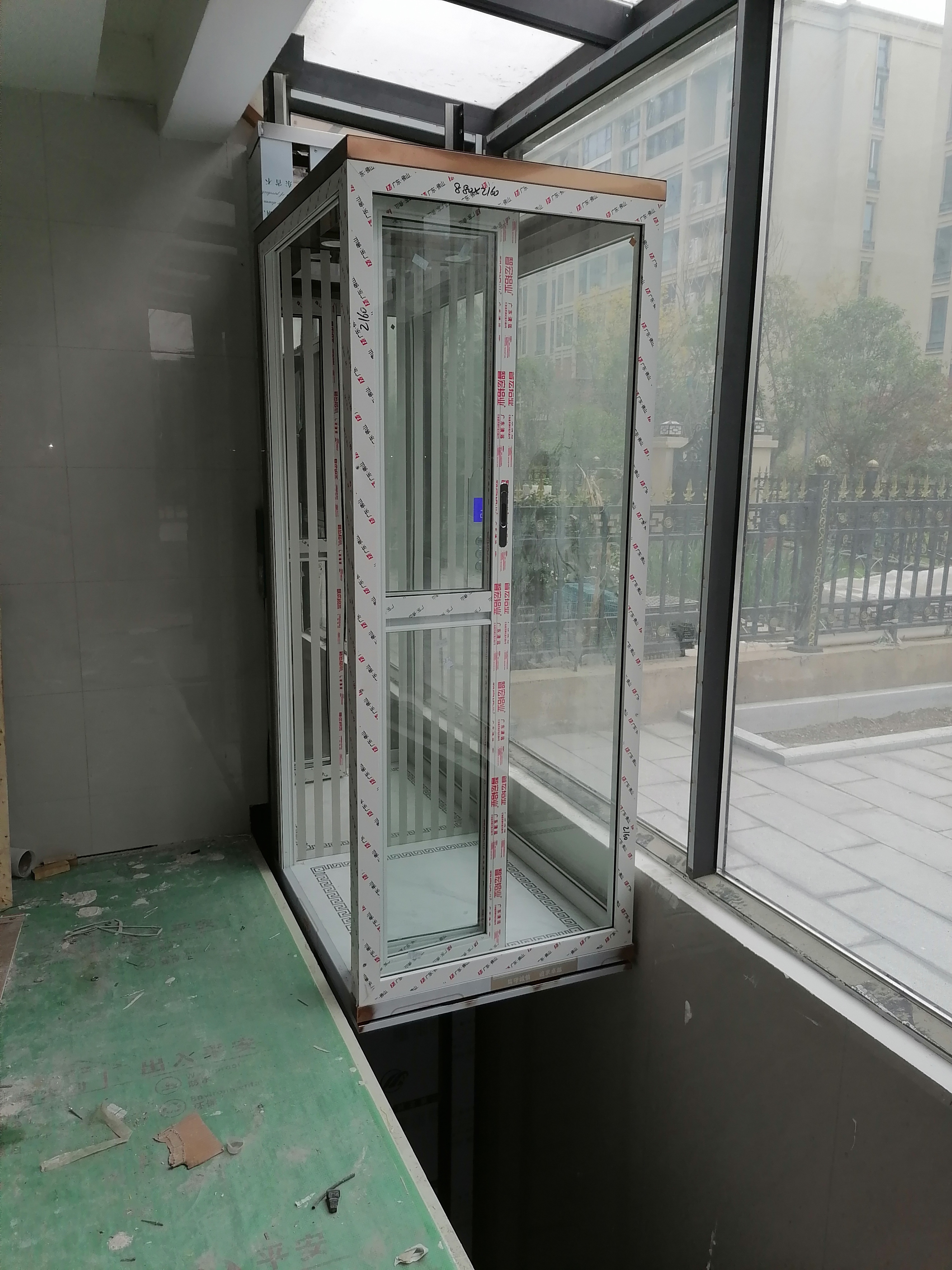 elevators small for homes