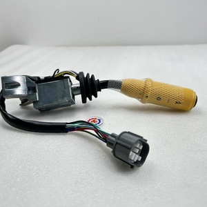 สวิตช์ควบคุมการเดินหน้าและถอยหลัง รุ่น 70152701 สำหรับ 505-19 F.M 540 4CX444 4C 3CX - Product Image 5