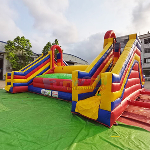 Zona de batalla de juegos inflables de gladiadores para la diversión definitiva al aire libre, apta para todas las edades. - Product Image 2
