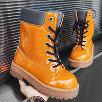 Bottes de travail décontractées montantes, style britannique tendance, en cuir PU brillant, cuir verni brillant, semelle épaisse à crampons, mi-mollet, pour l'hiver