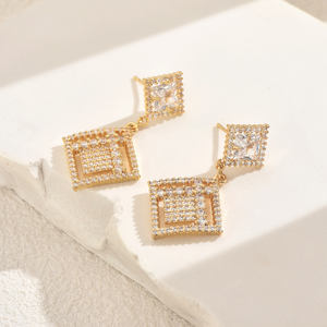 Nuevos pendientes geométricos largos simples de lujo con borla para mujer, chapado en piedra de circón a la moda, el mejor regalo de diseño colgante de moda - Product Image 4