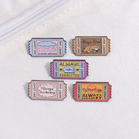 Broche en émail en métal en gros, inspirée des citations, avec lettres anglaises créatives, motifs 'Always Hungry', 'Overthinking', 'Relieve', 'Fairy', et badges souvenirs