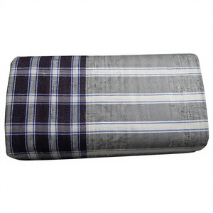 Lungi/Sarong de Algodón Premium para Hombre |   Patrón a Cuadros Impreso Digitalmente |   Ajuste Cómodo |   Venta al por Mayor de Productos Multicolores de Calidad de Exportación - Product Image 3