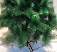 Großhandel PET Künstlicher Weihnachtsbaum Vollgrüner Dicker Weihnachtsbaum mit Metallständer für Feiertagsdekoration
