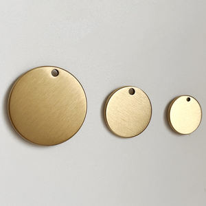 ขายส่งสองด้านโล่เปล่ารูปป้ายชื่อแปรงหรือกระจกอักษรแผ่นโลหะแท็กสุนัขทองเหลืองสําหรับขาย - Product Image 4