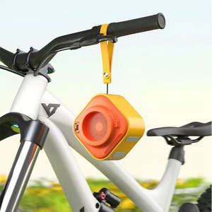 Haut-parleur portable populaire de haute qualité sonore, forme appareil photo rétro, contrôle via application 5.0, sortie 5W, A132, longue autonomie de batterie - Product Image 3