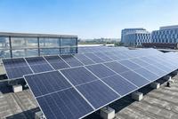 Panneau solaire monocristallin à demi-cellules haute efficacité |   Module photovoltaïque laminé pour la production d'énergie domestique et commerciale