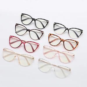 Montatura per <span class=keywords><strong>Occhiali</strong></span> <span class=keywords><strong>da</strong></span> <span class=keywords><strong>Vista</strong></span> Sexy Stile Occhio di <span class=keywords><strong>Gatto</strong></span> 2022, Vintage per Computer, Trasparente, <span class=keywords><strong>Occhiali</strong></span> Femminili, Oculos Feminino - Product Image 6
