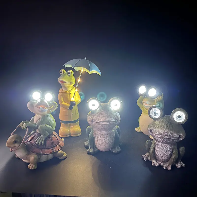 New Design Garden Decor Lights funny Resin Frog figurine Solar Frog Light